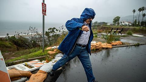 In ehemaligen Brandgebieten drohen Erdrutsche und Schlammlawinen.