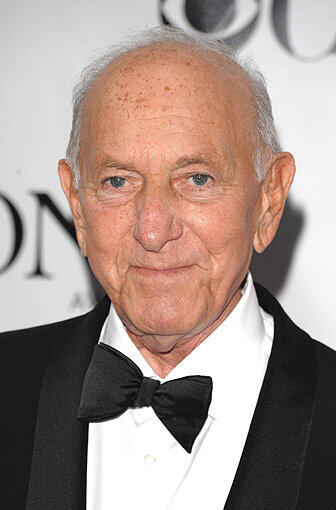 Klugman im Jahr 2008 bei der Verleihung des Tony Awards.