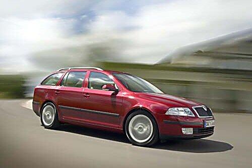 Ein Skoda Octavia Combi von 2005