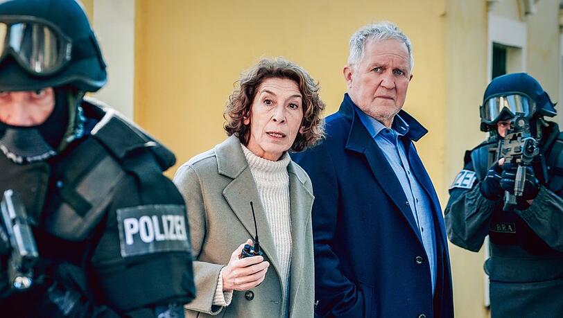 Bibi Fellner (Adele Neuhauser) und Moritz Eisner (Harald Krassnitzer) bewegen sich in "Tatort: Wir sind nicht zu fassen!" in einem völlig aus der Bahn geratenen Wien.