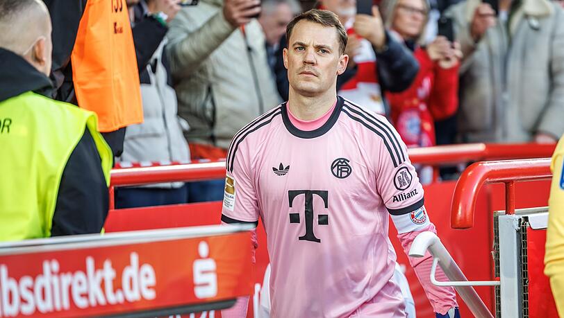 Ist Manuel Neuer beim Heimspiel gegen Freiburg fit?