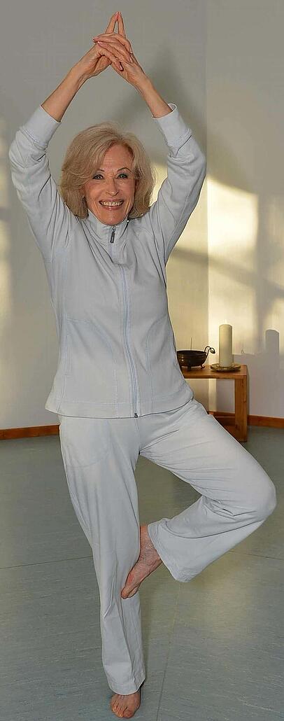 Bibi Johns im Jahr 2012 beim Sport in der Sch&ouml;nheitsfarm.