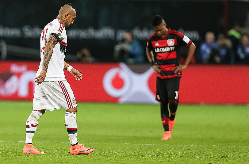 Bayern-Star Arturo Vidal wird in Leverkusen ausgewechselt.