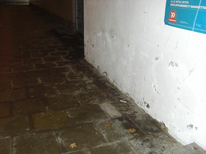 Der Ratzingerplatz in Obersendling: Hier stinkt's, findet AZ-Leser Karl Hirsch.
