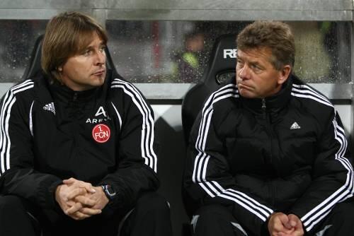 Ein gutes Team: Michael Oenning und sein Assistent Peter Hermann (rechts). Hermann hat schon bis 2010 beim Club unterschrieben.