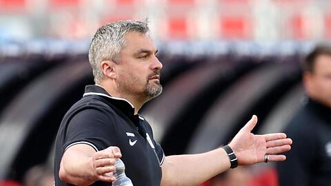 Trainer Thomas Reis und der VfL Bochum haben den ersten Matchball im Aufstiegsrennen vergeben.
