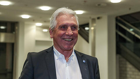 Stürmer-Legende Klaus Fischer zeigt sich enttäuscht von Leroy Sané.