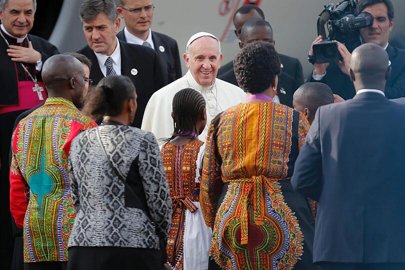 Papst Franziskus sieht die Religionsgruppen als Brüder.