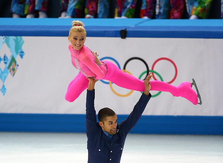 Aljona Savchenko und Robin Szolkowy liegen auf Platz zwei nach dem Kurzprogramm.