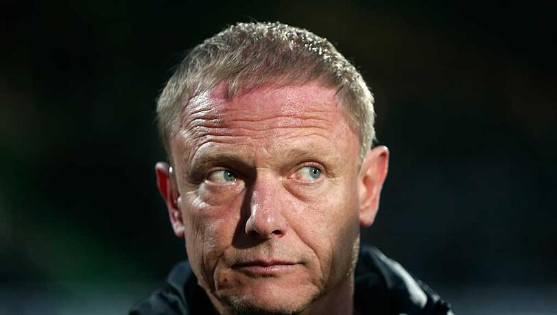 Vor dem Duell gegen Düsseldorf spricht 1860-Coach Fröhling vom Überlebenskampf der Löwen. Vor dem Duell gegen Düsseldorf spricht 1860-Coach Fröhling vom Überlebenskampf der Löwen.