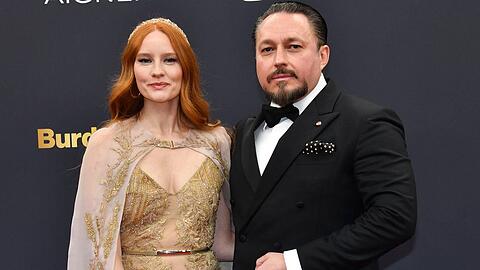 Barbara Meier und Klemens Hallmann auf dem roten Teppich.