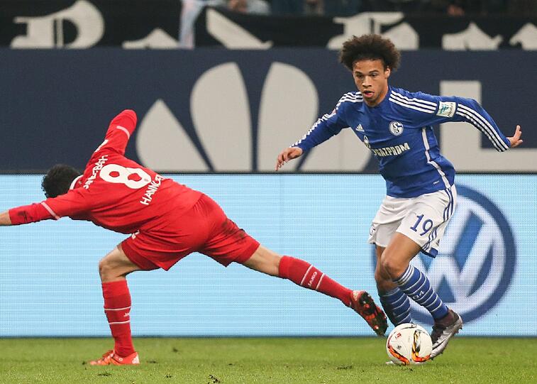 Leroy Sane - 34,97 km/h: Der international begehrte Youngster drehte in der Hinrunde ordentlich auf. Als drittschnellster Spieler der Liga wirbelte Sane durch die Abwehrreihen der Bundesligisten.