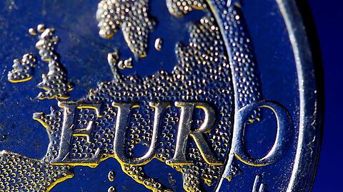 Die EZB will im Oktober ihre geldpolitische Strategie weiter überprüfen.