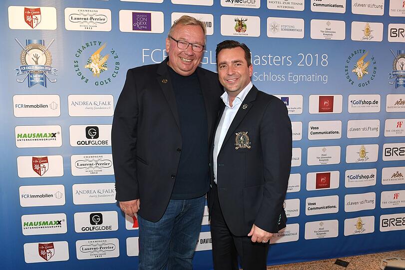 Regen und Unwetter konnten die Stars nicht davon abhalten, auf dem Golfplatz Spaß zu haben. Die Bilder des Events.