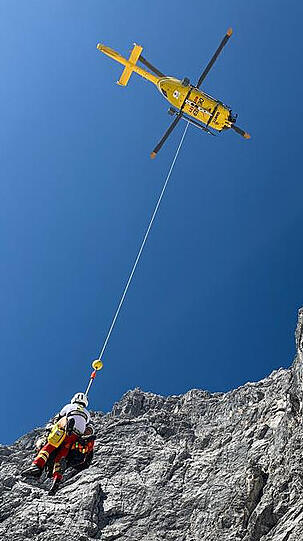 Die 1881 zum ersten Mal durchstiegene Watzmann-Ostwand ist mit 1.800 Metern Höhe eine der höchsten Wände der Alpen.
