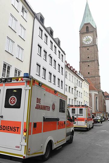 Grund für die Alarmierung war eine Stinkbombe.