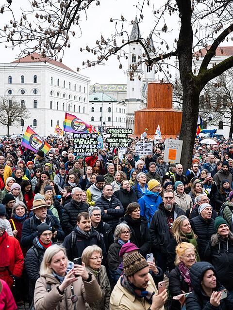 Laut Polizei verlief die Versammlung st&ouml;rungsfrei.