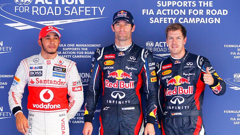 In der Qualifikation fährt Webber vor Vettel und Hamilton die schnellste Runde. Sebastian Vettel, der bis dahin in Korea immer schneller als Webber war, konnte seine Zeit im entscheidenden Moment nicht verbessern, weil ihm der Ferrari von Felipe Massa im Weg stand. In der Qualifikation fährt Webber vor Vettel und Hamilton die schnellste Runde. Sebastian Vettel, der bis dahin in Korea immer schneller als Webber war, konnte seine Zeit im entscheidenden Moment nicht verbessern, weil ihm der Ferrari von Felipe Massa im Weg stand.