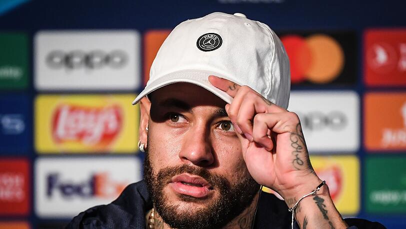 Auch Brasiliens Superstar Neymar zieht es nach Saudi-Arabien.