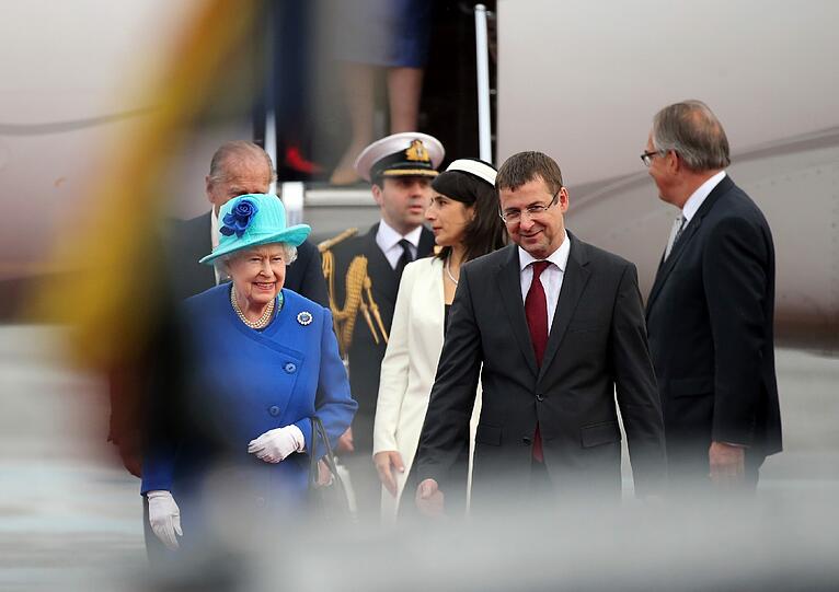 Die Queen ist in Berlin angekommen. Klicken Sie sich durch die Bilderstrecke!