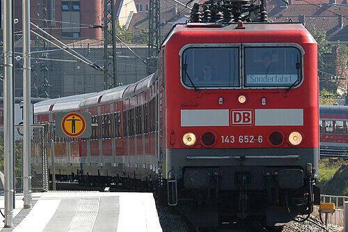 Für die neue S-Bahn-Linie müssen die Gleise angepasst werden.