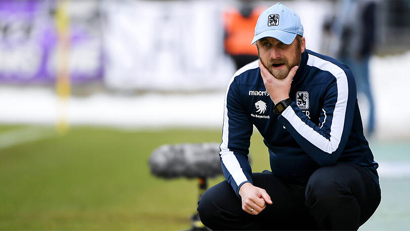 Hat die Tabelle stets im Blick: Löwentrainer Daniel Bierofka. Hat die Tabelle stets im Blick: Löwentrainer Daniel Bierofka.