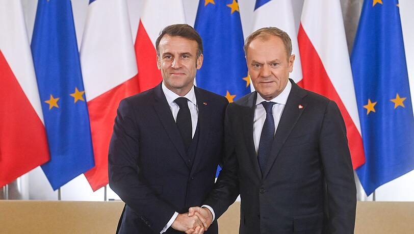 Macron und Tusk beraten über Ukraine.