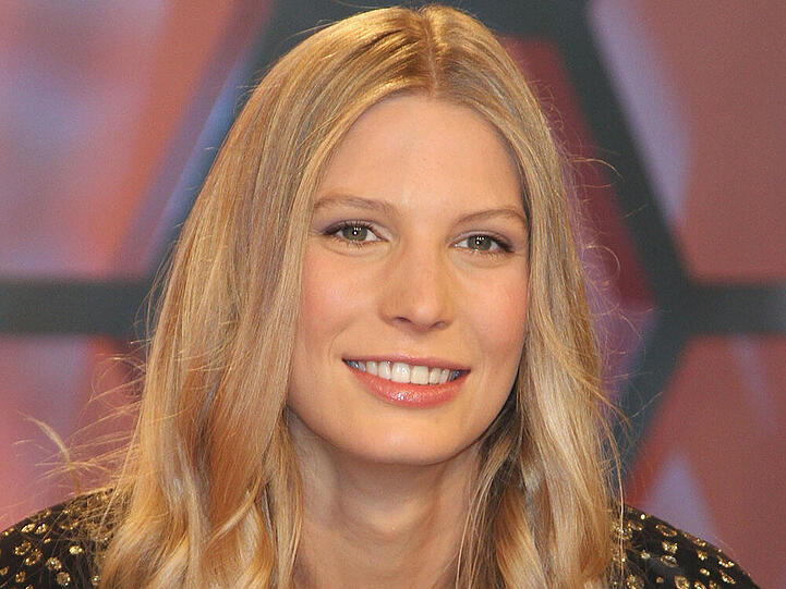 Sie steht auf eigenen Füßen: Model und Schauspielerin Sarah Brandner