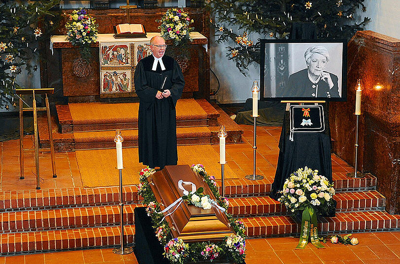 Die Bilder der Trauerfeier für Ruth Leuwerik in der Münchner Stephanuskirche.