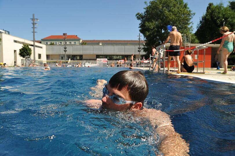Die Münchner Freibäder werden ab 1. Mai 20 Cent teurer.