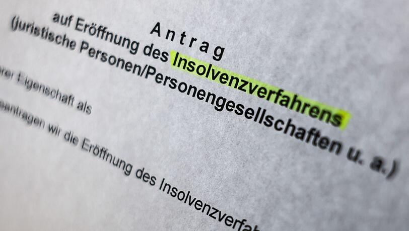 Die Zahl der Insolvenzen geht bundesweit nach oben. In Bayern ist die Quote der Firmenpleiten jedoch nach wie vor vergleichsweise niedrig. (Symbolbild) Die Zahl der Insolvenzen geht bundesweit nach oben. In Bayern ist die Quote der Firmenpleiten jedoch nach wie vor vergleichsweise niedrig. (Symbolbild)