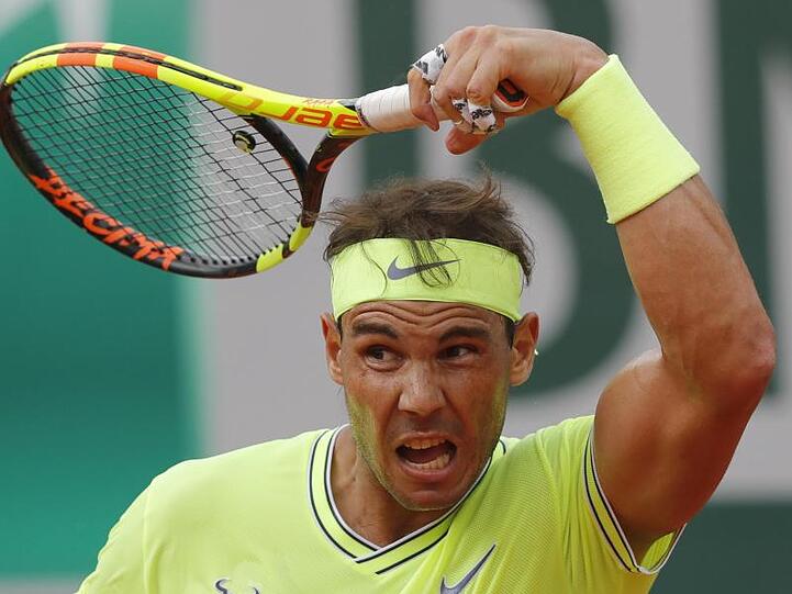 Rafael Nadal spielt eine kraftvolle Vorhand. Michel Euler/AP