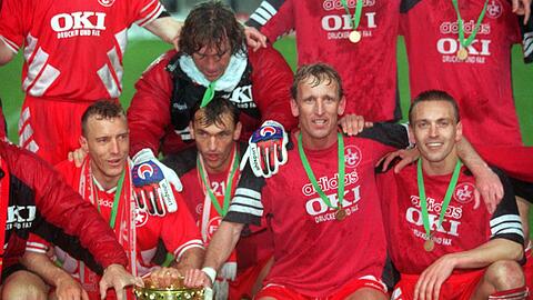 1996 reiste Kaiserslautern, eine Woche zuvor zum ersten Mal aus der Bundesliga abgestiegen, als Außenseiter in die Hauptstadt und gewann den Pokal.