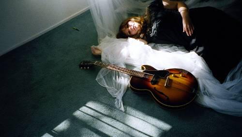 Schluss mit Lustig: Emily Jane White.