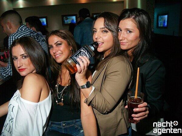 &bdquo;Garden & Restaurant&ldquo; im Crowns Club (Samstag, 05.11.2011). Noch mehr Fotos gibt es unter www.nachtagenten.de.