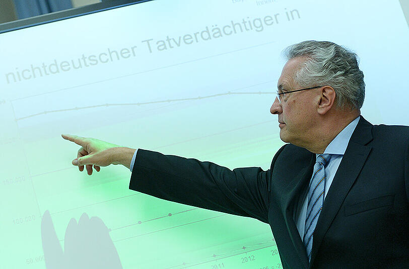Bayerns Innenminister Joachim Herrmann (CSU) hat am Mittwoch die aktuelle Kriminalitätsstatistik des Freistaats präsentiert.