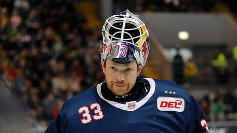EHC-Keeper Danny aus den Birken wird den Saisonstart verletzungsbedingt verpassen.