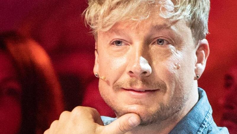 Samu Haber in der ProSieben-Show "The Masked Singer". Samu Haber in der ProSieben-Show "The Masked Singer".