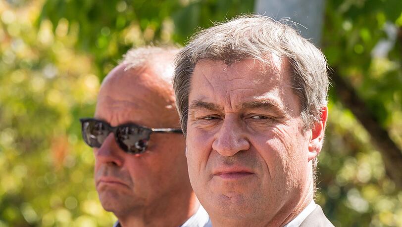 Friedrich Merz (l), CDU-Bundesvorsitzender, und Markus Söder (CSU), Ministerpräsident von Bayern haben wohl die K-Frage entschieden. Friedrich Merz (l), CDU-Bundesvorsitzender, und Markus Söder (CSU), Ministerpräsident von Bayern haben wohl die K-Frage entschieden.