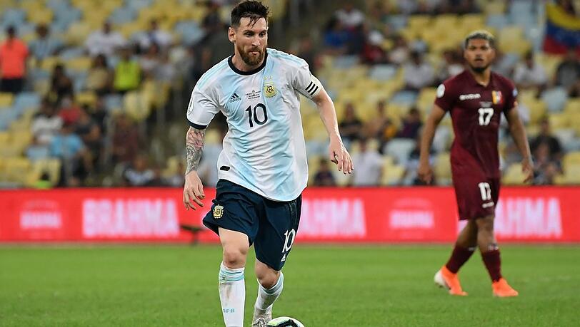 Bei der WM in Katar ist Lionel Messi wieder der auffälligste Spieler der argentinischen Nationalmannschaft.
