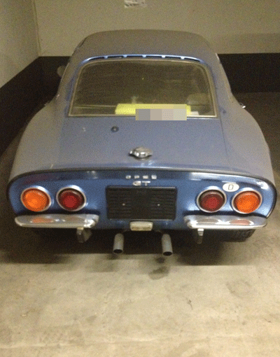 Gibt's auch in Blau: ein weiterer Opel GT