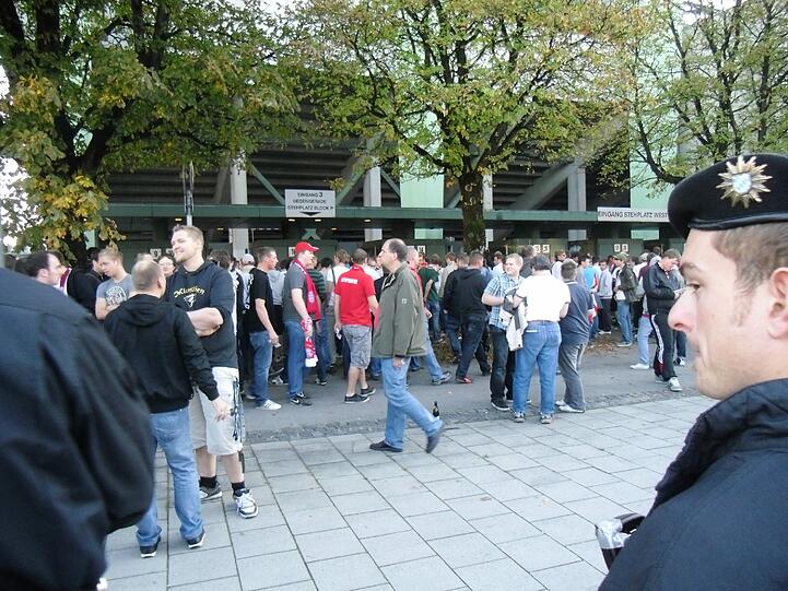 ...im Verkehr vor allem auf der Candidstraße in Richtung Mittlerer Ring.
