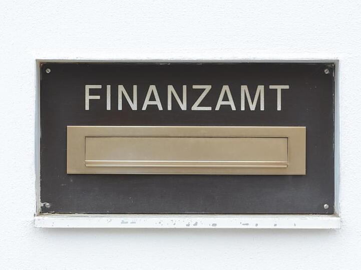 Bei den Cum-Ex-Geschäften erstatteten Finanzämter Kapitalertragsteuern mehrfach, so dass ein Milliardenschaden entstand. Archivbild: Armin Weigel