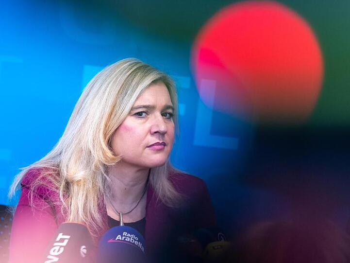 Melanie Huml (CSU), Staatsministerin für Gesundheit und Pflege. Foto: Peter Kneffel/dpa/Archivbild