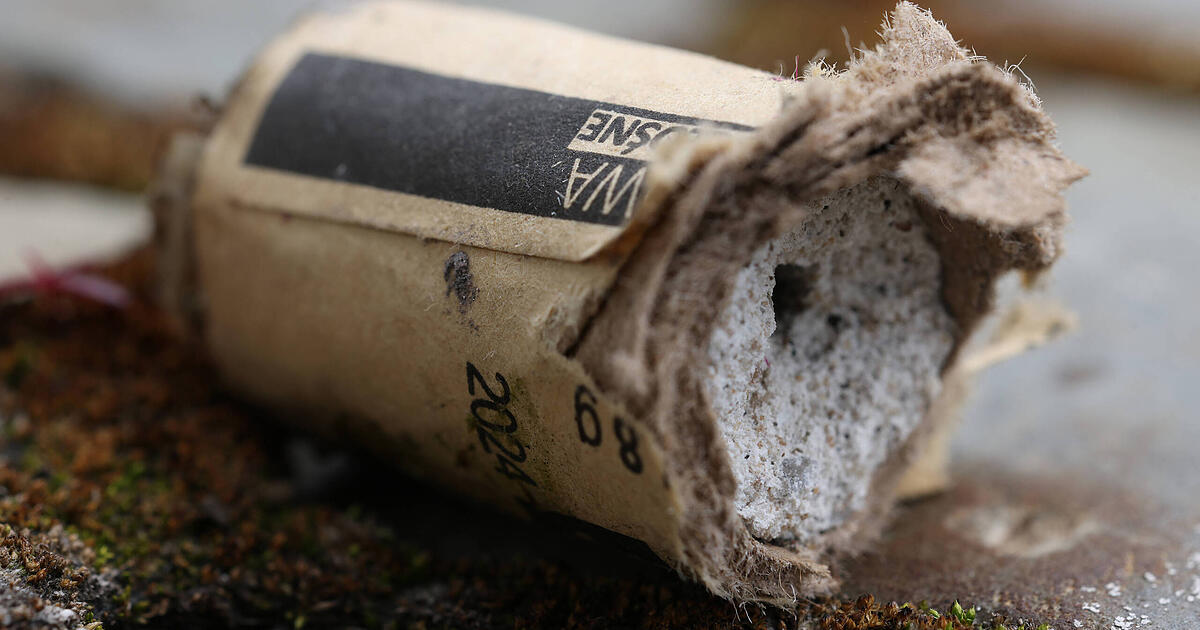 Lauter-Knall-ruft-Anwohner-auf-den-Plan-Unbekannte-sprengen-Briefkasten-in-M-nchen