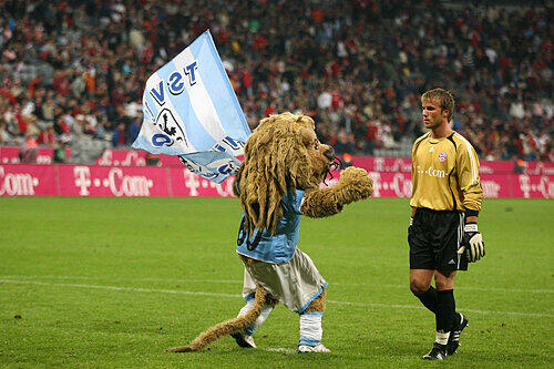 08.08.06: Die Löwen gewinnen 3:0 und blamieren die Bayern um Torhüter Michael Rensing. Jedoch war es ein wertloser Sieg - es war nur ein Freundschaftsspiel.