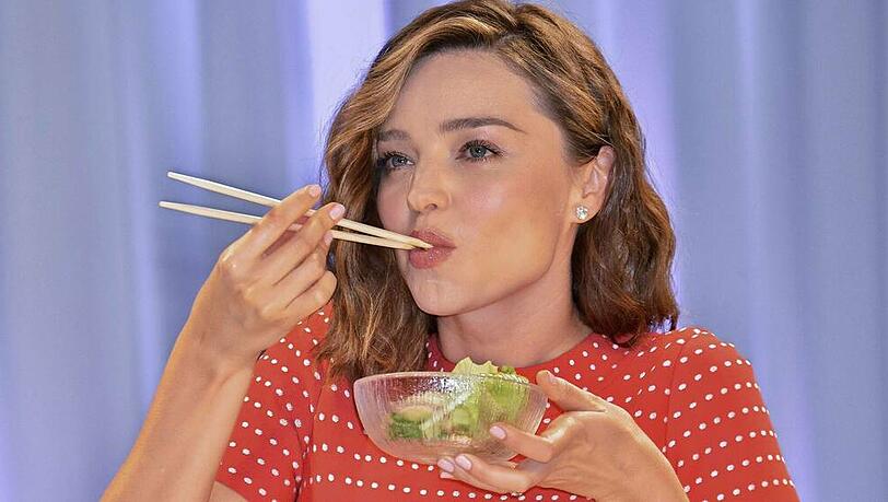 Model Miranda Kerr bei einem Werbeevent für fermentierte Lebensmittel in Japan Model Miranda Kerr bei einem Werbeevent für fermentierte Lebensmittel in Japan