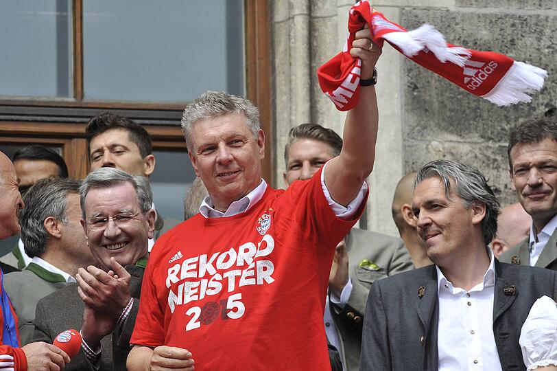 Reiter 2015 mit den Bayern auf dem Meisterbalkon.