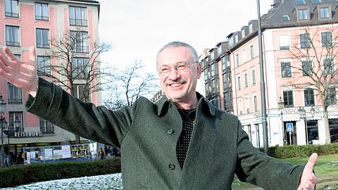 Ihn freut&rsquo;s: Bezirksausschuss-Chef Alexander Miklosy hofft jetzt auf ein Alkoholverbot für den Gärtnerplatz.