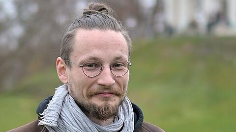 Er ist einer von zwei Klägern in dem Normenkontrollverfahren.